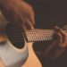 Hoe begin je met gitaar spelen?